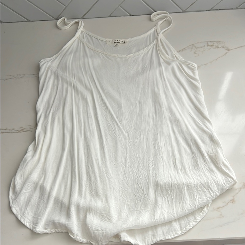 Final Touch White Relaxed Pleated Tank